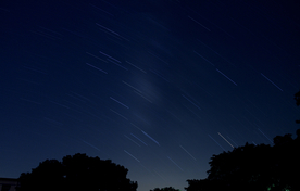 夜晚星空轨迹