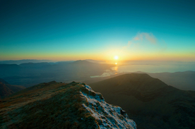 火烧云旭辉云霞图片