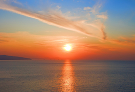 火烧云旭辉云霞图片