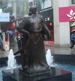 将军雕塑