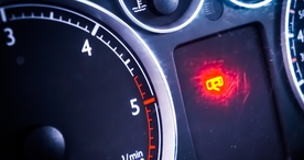 方向盘仪表盘高清图片