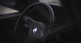 方向盘仪表盘高清图片