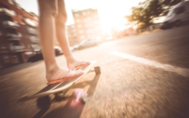 滑板休闲运动图片