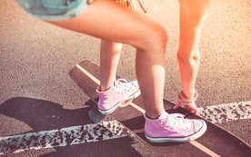 滑板休闲运动图片