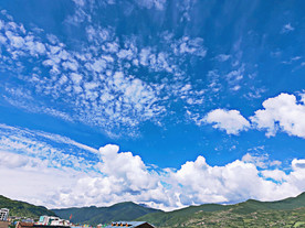 蓝天白云
