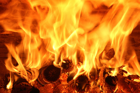 火