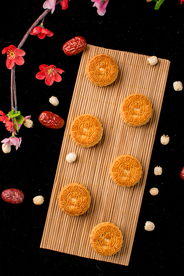 月饼中秋礼盒点心图片