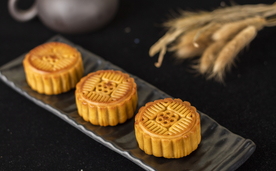 月饼中秋礼盒点心图片