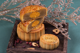 月饼中秋礼盒点心图片