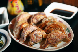 饺子锅贴馄饨图片