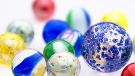 玻璃球弹珠图片