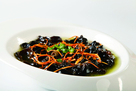 虫草花鸡汤浸木耳