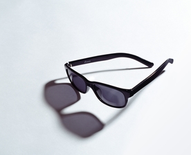 眼镜太阳镜近视镜老花镜图片