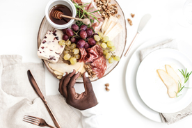 高级西餐厅西式水果沙拉摆盘桌布