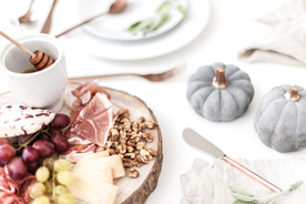 高级西餐厅西式水果沙拉下午茶