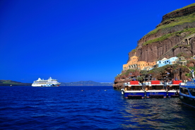 希腊圣托里尼菲拉小镇