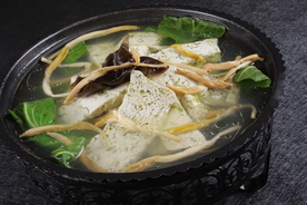 农家菜豆腐汤