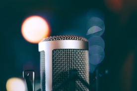 话筒麦克风图片