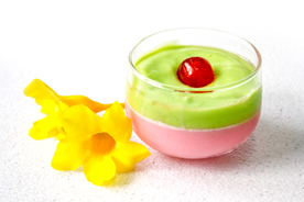 美味布丁甜品图片