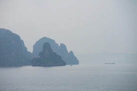 山川 湖泊 倒影