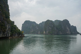 山川 湖泊 倒影