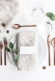 高级西餐餐具菜单摆盘