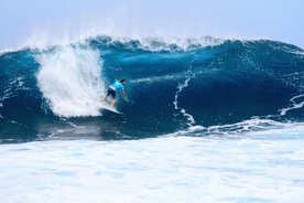 冲浪海上运动图片