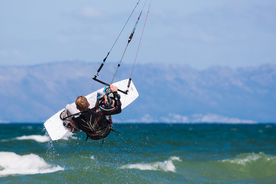 冲浪海上运动图片