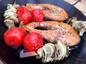 烤肉撸串烤虾烧烤图片