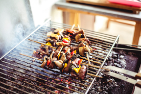 烤肉撸串烤串烧烤图片