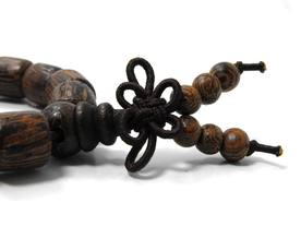 108颗鸡翅木桶珠佛珠手