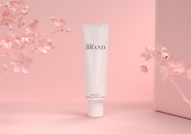 粉色化妆品广告