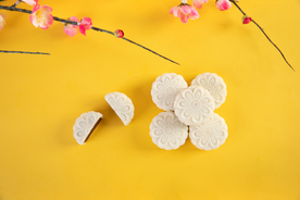 月饼中秋礼盒点心图片