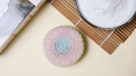 月饼中秋礼盒点心图片