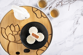 月饼中秋礼盒点心图片