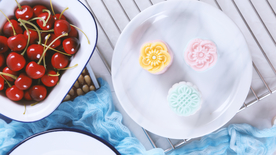 月饼中秋礼盒点心图片