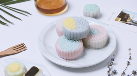 月饼中秋礼盒点心图片