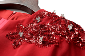 手工亮片连衣裙