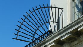 栅栏篱笆木栏围栏围墙图片