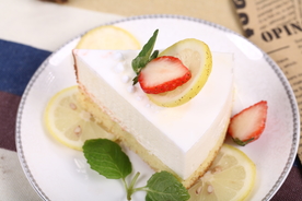 酸奶冰淇淋慕斯