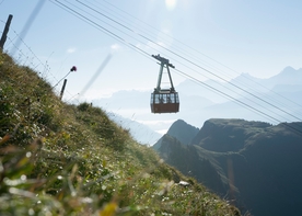 缆车空中缆车图片