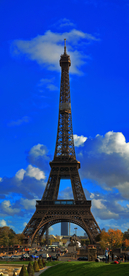 巴黎埃菲尔铁塔全景照片