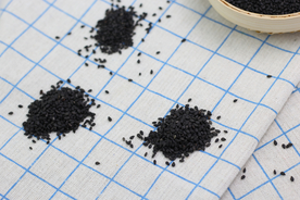 黑芝麻五谷杂粮图片