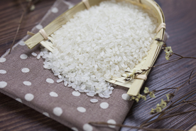 大米五谷杂粮图片