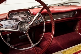 方向盘仪表盘高清图片