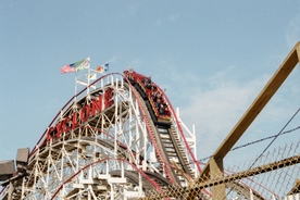 过山车惊险刺激图片