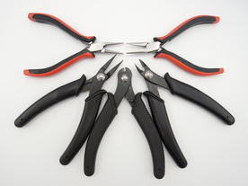 钳子五金工具图片