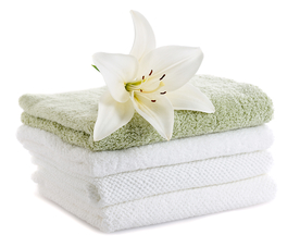 毛巾堆叠卷起图片