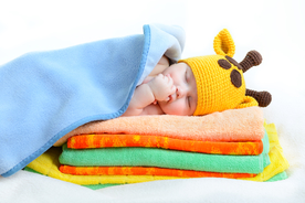 毛巾堆叠卷起图片