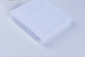 毛巾堆叠卷起图片